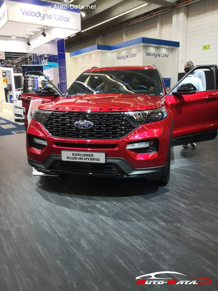 Ford Explorer 2.3 EcoBoost (300 Hp) Automatic2019 - 2024 thumbnail 15