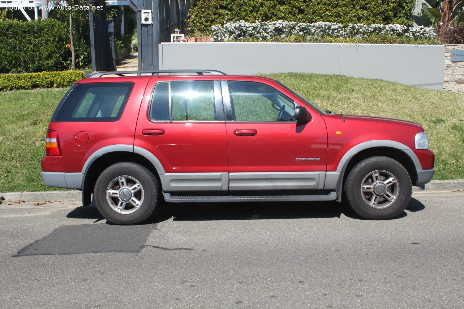 Ford Explorer 4.0 V6 (213 Hp)2002 - 2005 thumbnail 3