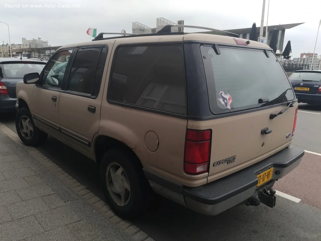 Ford Explorer 4.0 V6 (160 Hp)1991 - 1994 thumbnail 2