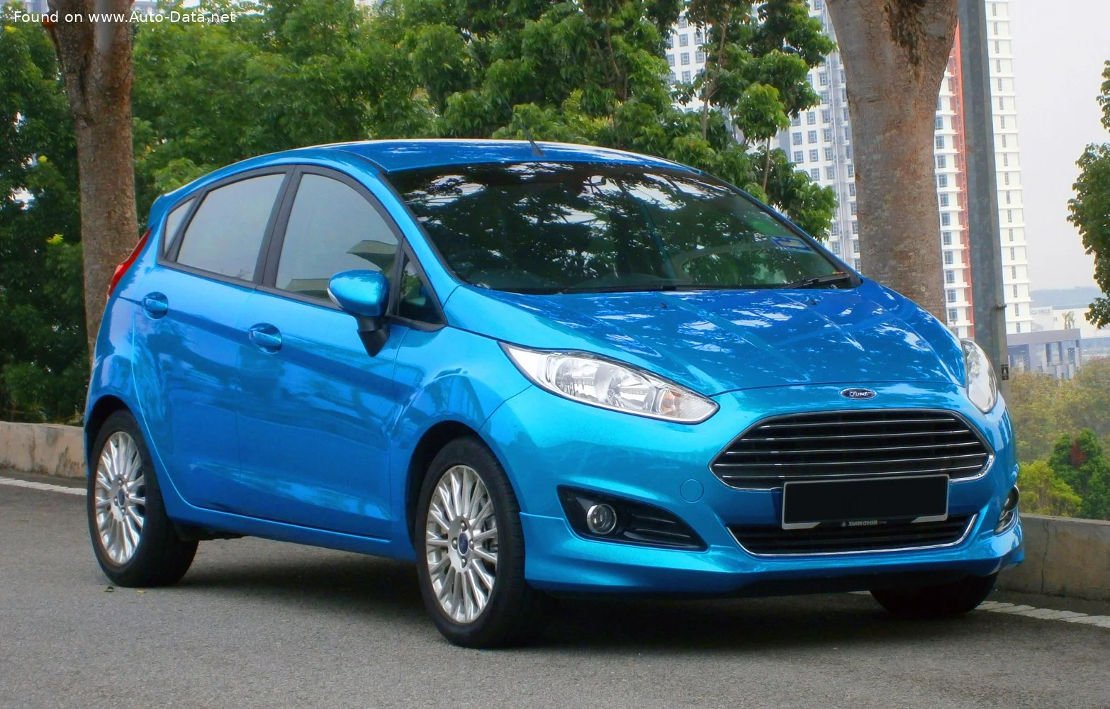 Ford Fiesta 1.0 (65 Hp)2013 - 2017 thumbnail 5