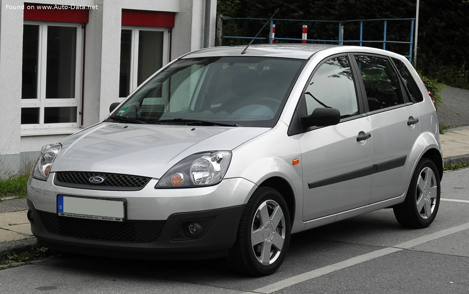 Ford Fiesta 1.4 Duratec (80 Hp)2005 - 2008 - 1