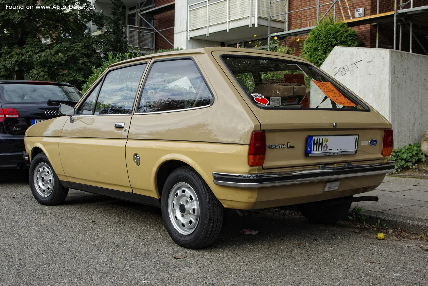 Ford Fiesta 0.9 (40 Hp)1976 - 1983 thumbnail 3
