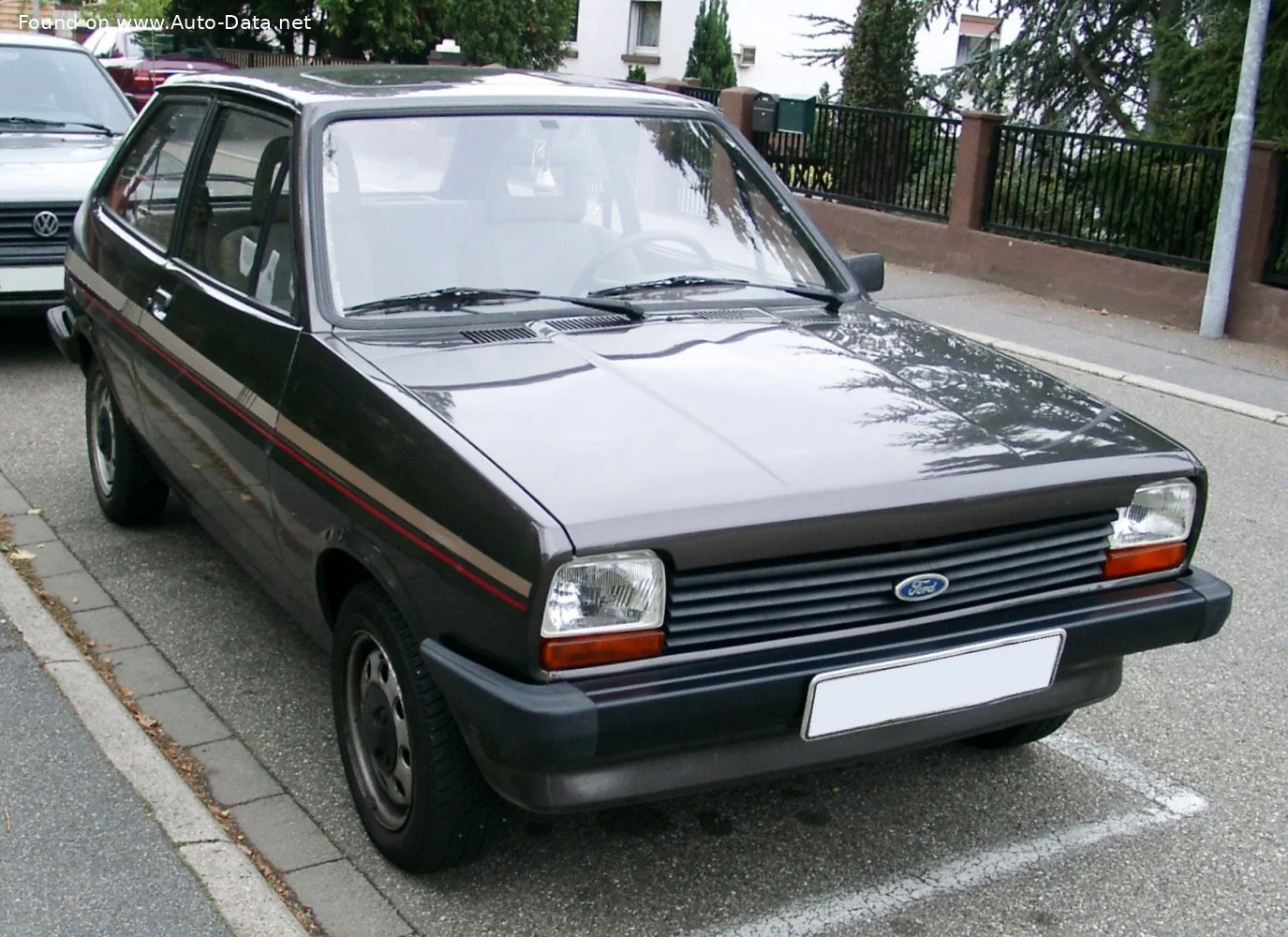 Ford Fiesta 0.9 (40 Hp)1976 - 1983 thumbnail 6