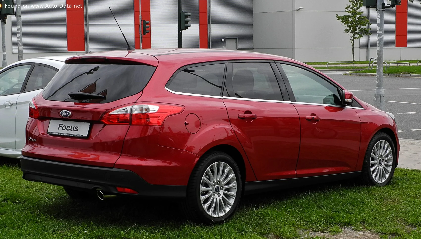 Ford Focus 1.6 EcoBoost (150 Hp)2010 - 2014 thumbnail 4
