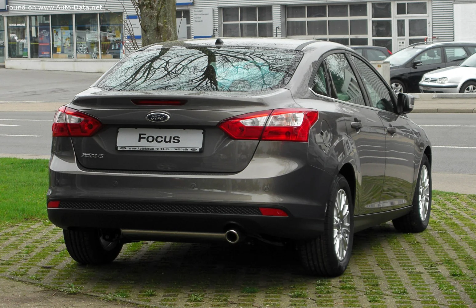 Ford Focus 1.0 EcoBoost (100 Hp) start/stop2010 - 2014 thumbnail 2