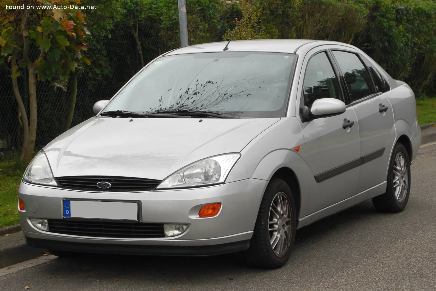 Ford Focus 1.4 16V (75 Hp)1998 - 2005 - 1