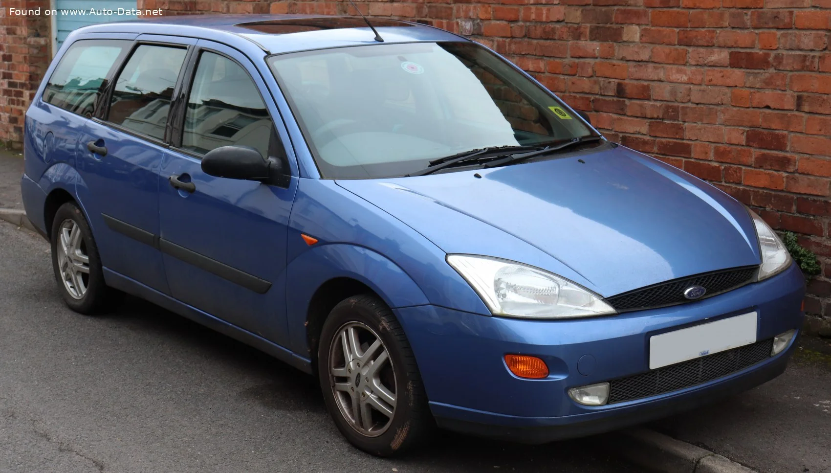 Ford Focus 1.4 16V (75 Hp)1999 - 2005 thumbnail 3