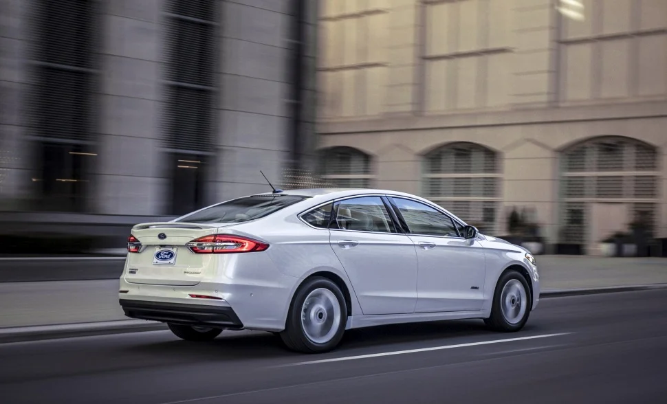 Ford Fusion 1.5 EcoBoost (181 Hp) SelectShift Start-Stop2018 - thumbnail 2