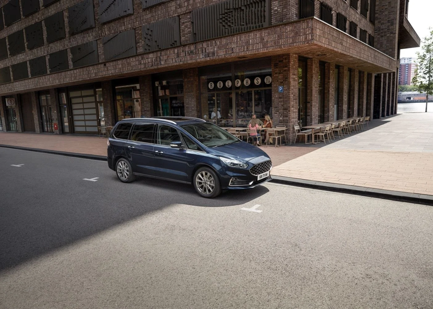 Ford Galaxy 2.5 Duratec (190 Hp) Hybrid CVT 5 seats2021 - 2023 thumbnail 3