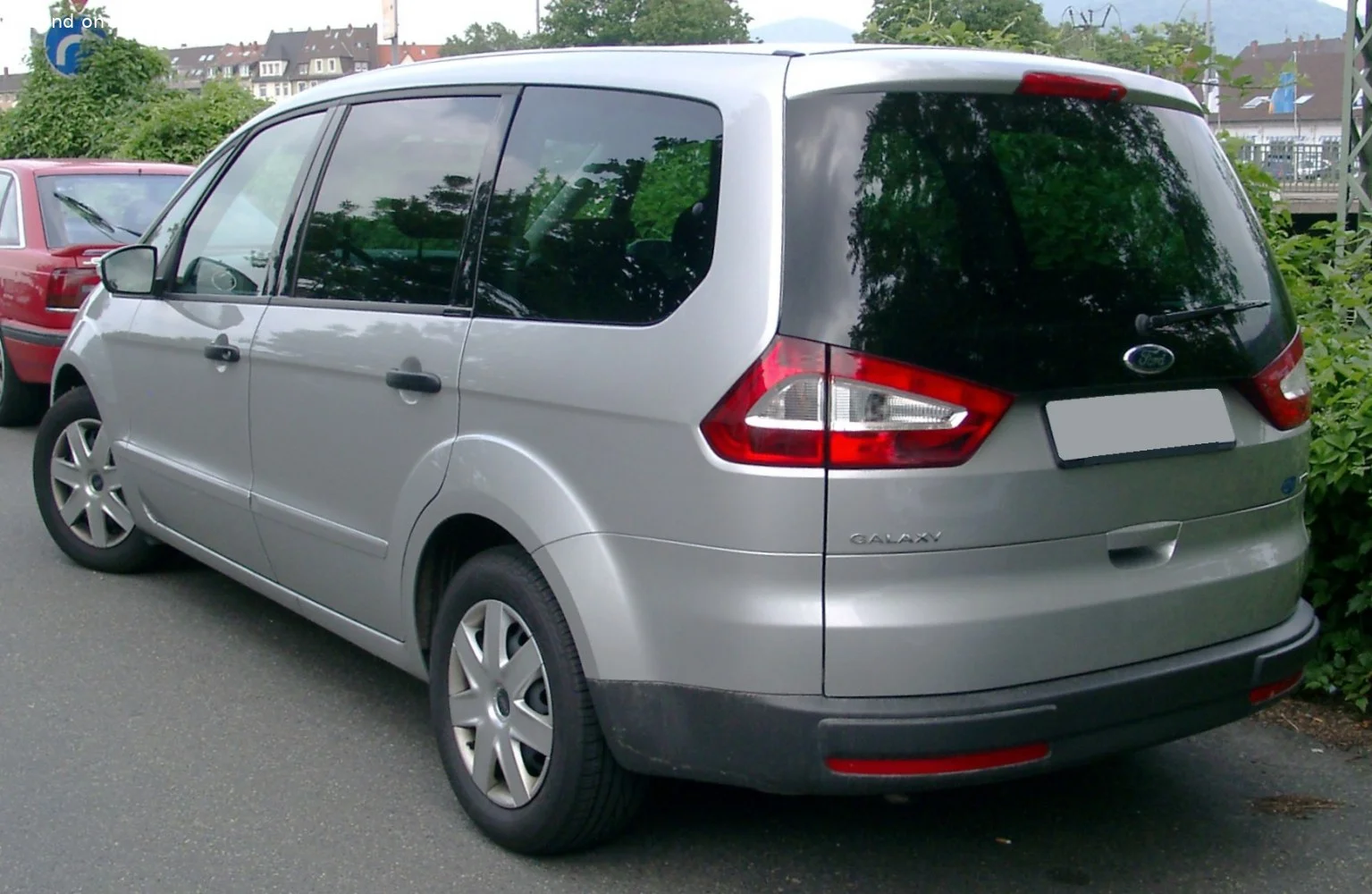 Ford Galaxy 1.8 TDCi (101 Hp)2006 - 2007 thumbnail 2