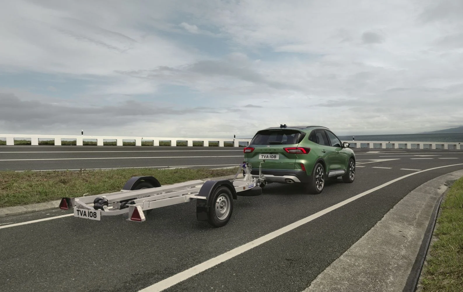 Ford Kuga Active 2.5 (180 Hp) Full Hybrid CVT2024 - thumbnail 11