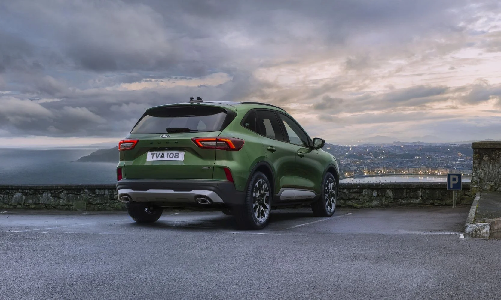 Ford Kuga Active 2.5 (180 Hp) Full Hybrid CVT2024 - thumbnail 3