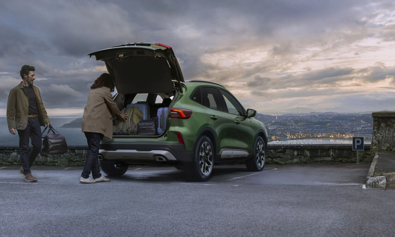 Ford Kuga Active 2.5 (180 Hp) Full Hybrid CVT2024 - thumbnail 7