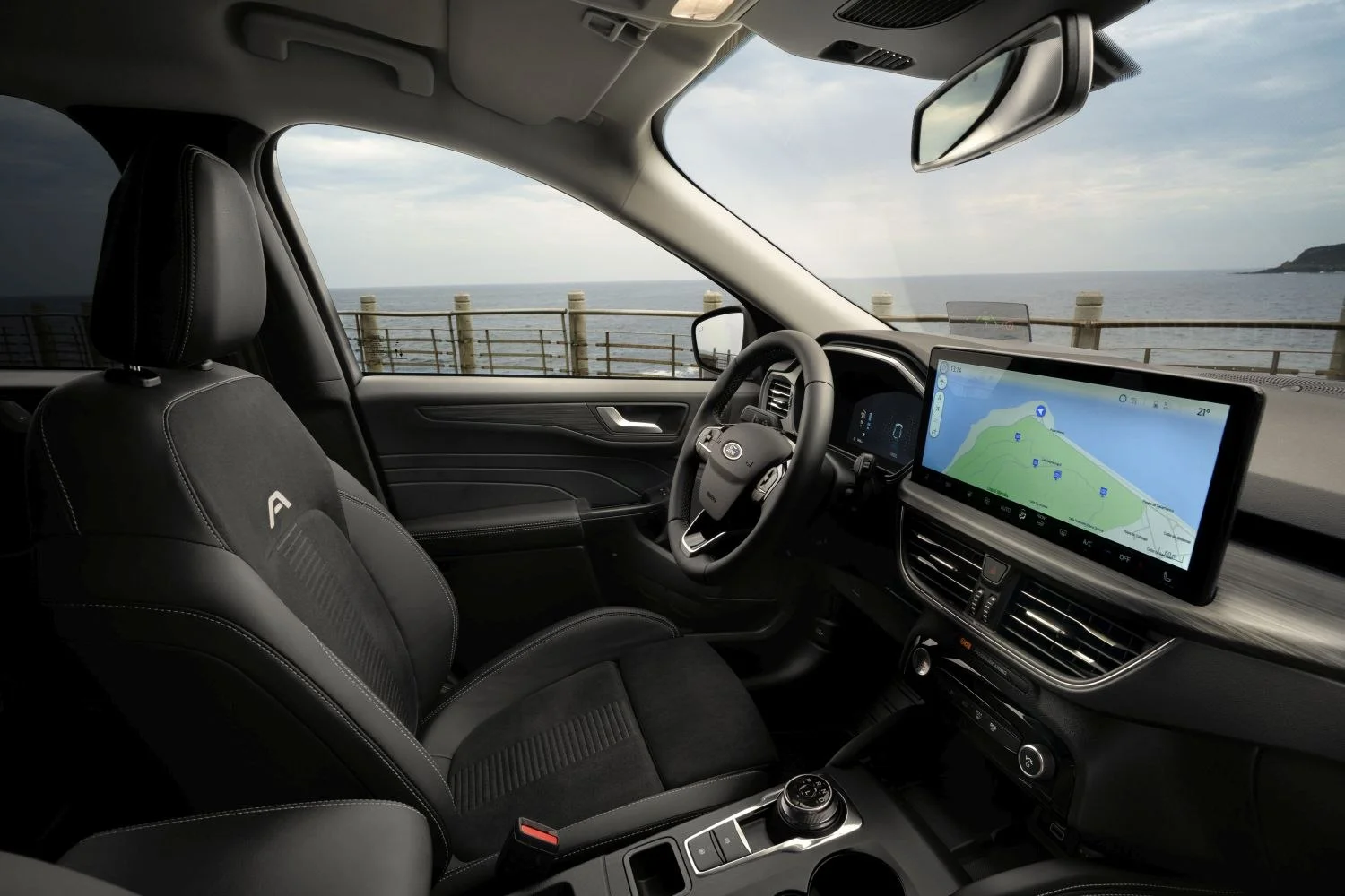 Ford Kuga Active 2.5 (180 Hp) Full Hybrid CVT2024 - thumbnail 9