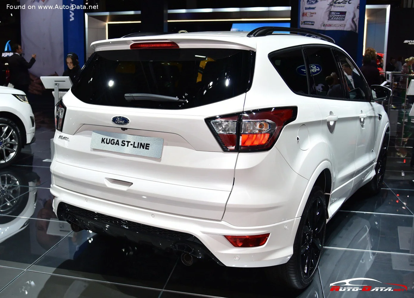 Ford Kuga 1.5 EcoBoost (120 Hp)2016 - 2018 thumbnail 9
