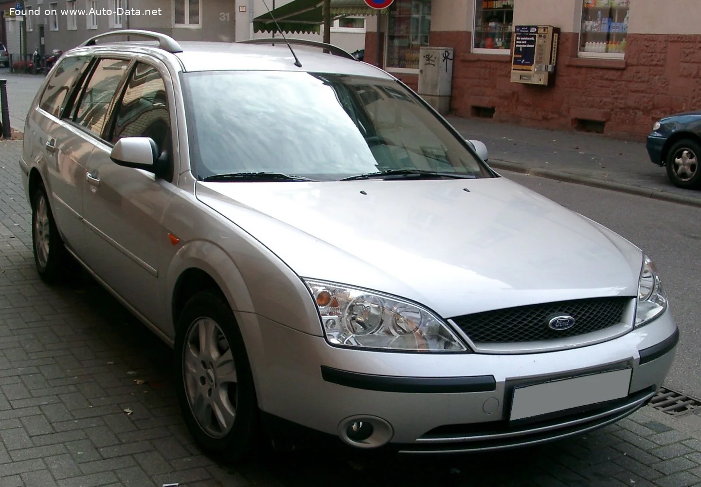 Ford Mondeo 1.8 16V (110 Hp)2001 - 2007 thumbnail 2
