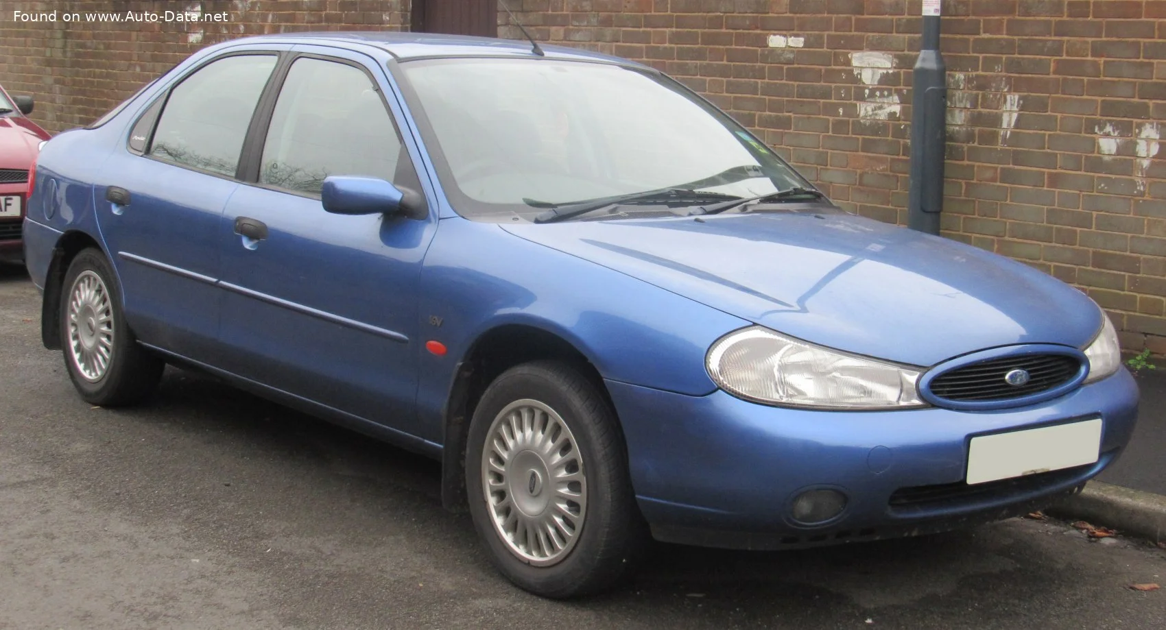 Ford Mondeo Ford Mondeo I Hatchback (facelift 1996)