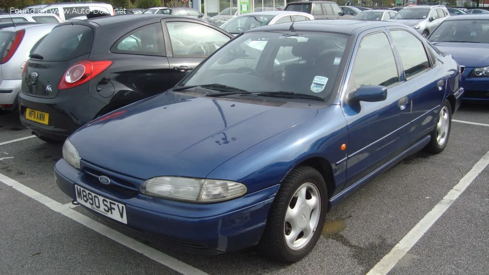 Ford Mondeo Ford Mondeo I Hatchback