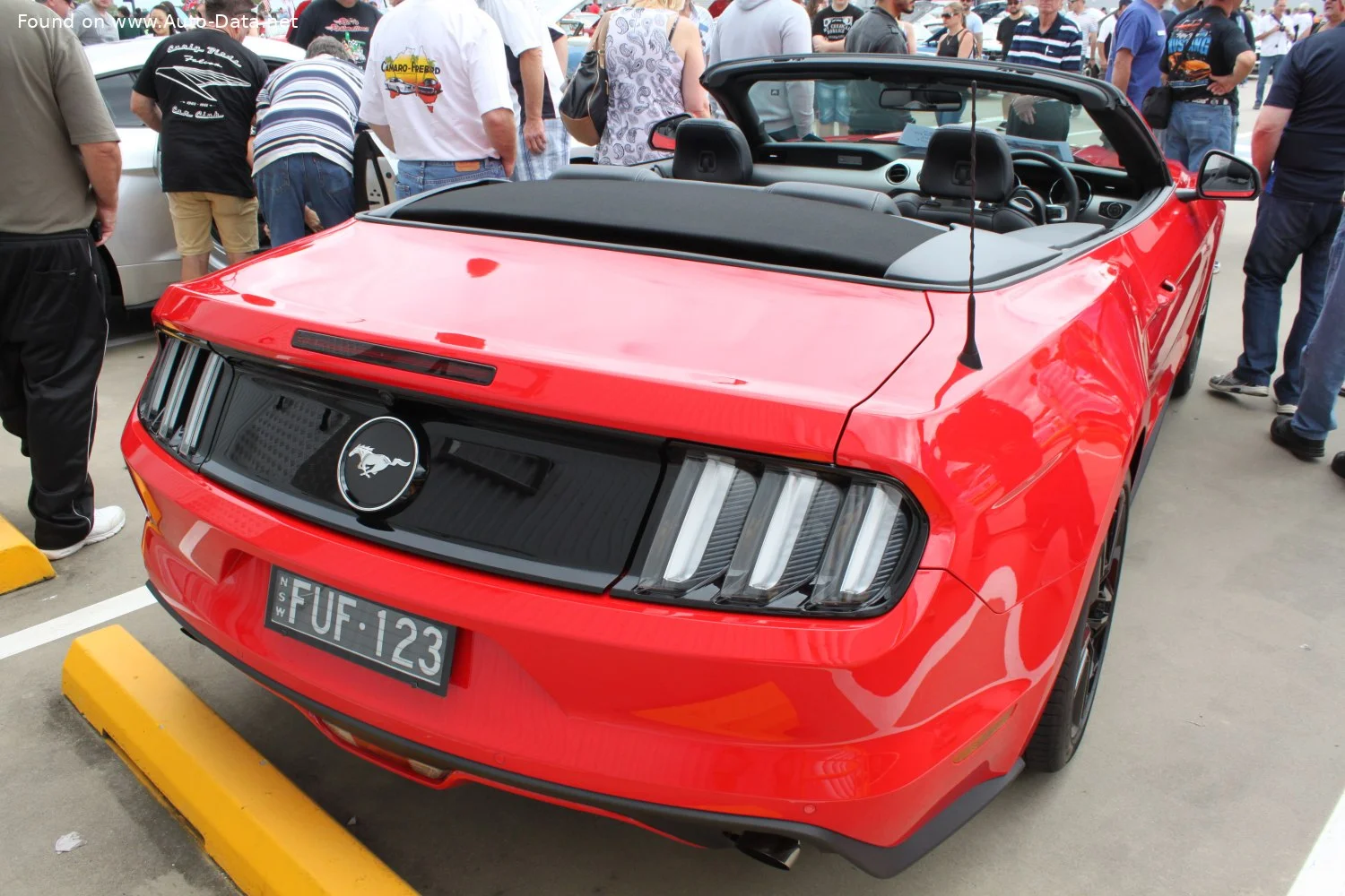 Ford Mustang 2.3 EcoBoost (309 Hp)2015 - 2017 thumbnail 12