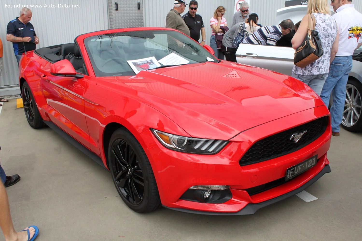 Ford Mustang 2.3 EcoBoost (309 Hp)2015 - 2017 thumbnail 8