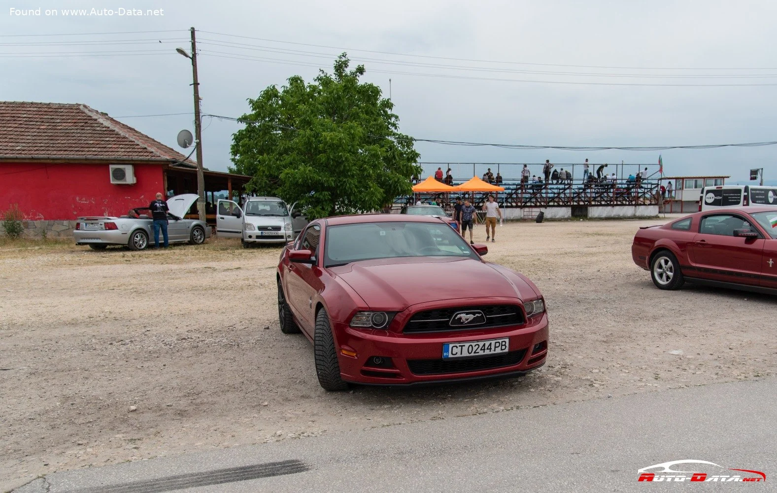 Ford Mustang 3.7 V6 (305 Hp)2012 - 2014 thumbnail 2