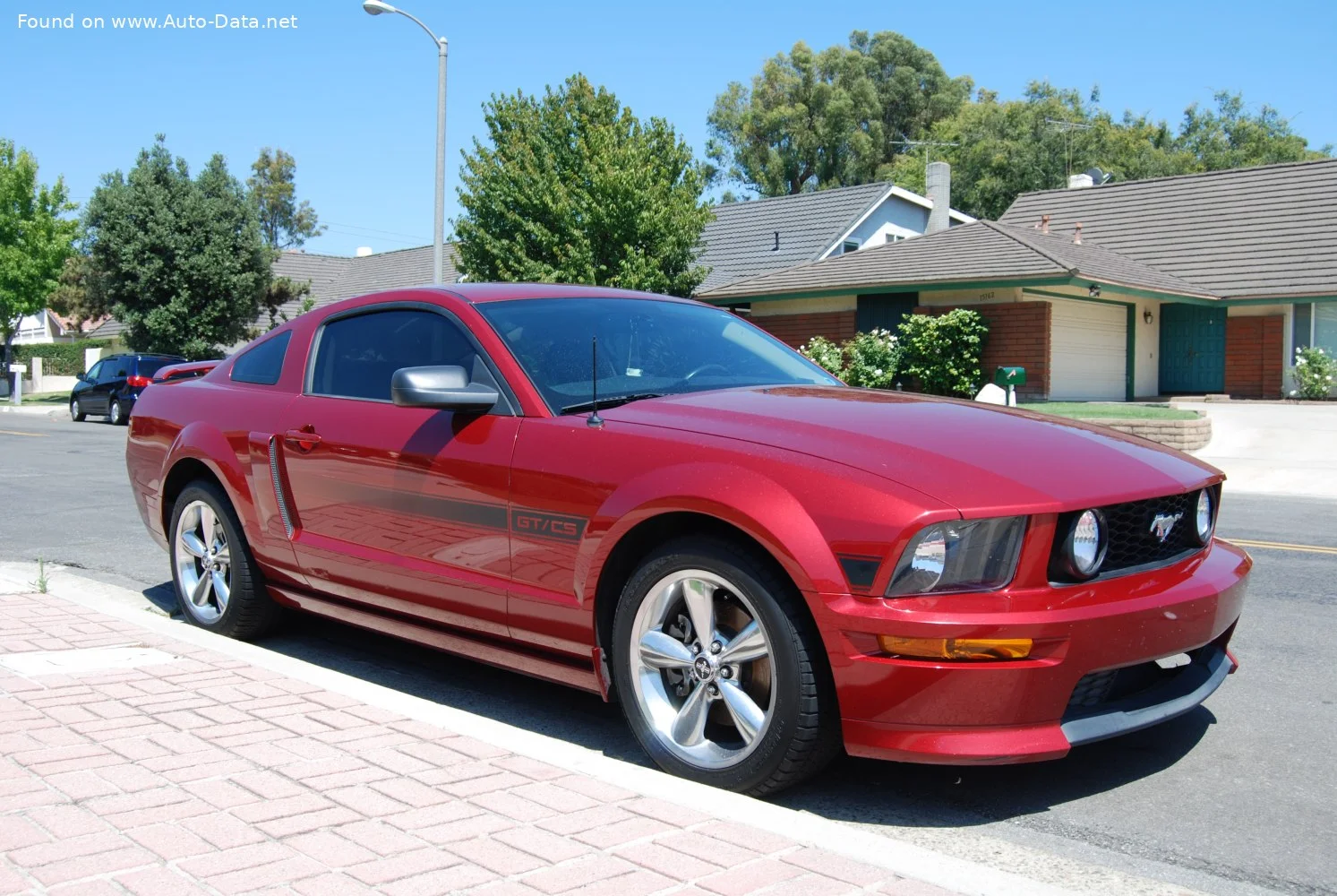 Ford Mustang 4.0i V6 12V (212 Hp)2005 - 2009 thumbnail 5