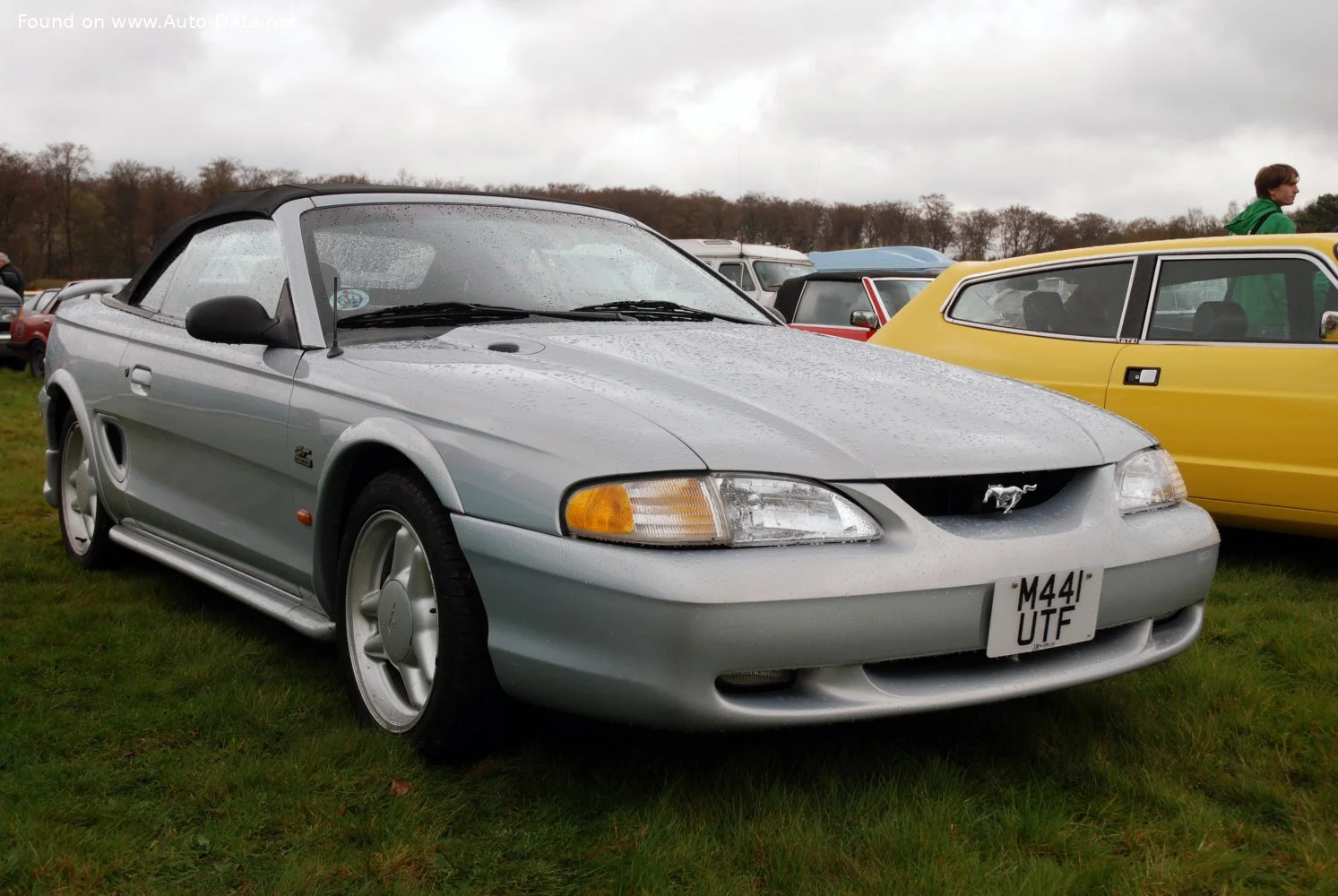 Ford Mustang 3.8 V6 (147 Hp)1993 - 1997 - 1