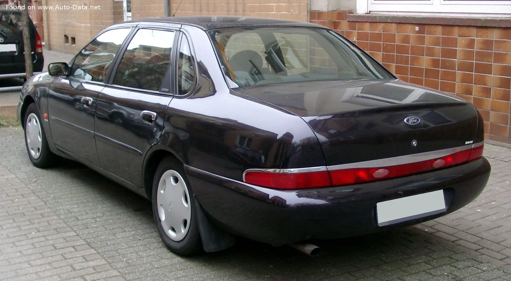 Ford Scorpio 2.0 i (115 Hp)1994 - 1998 thumbnail 4