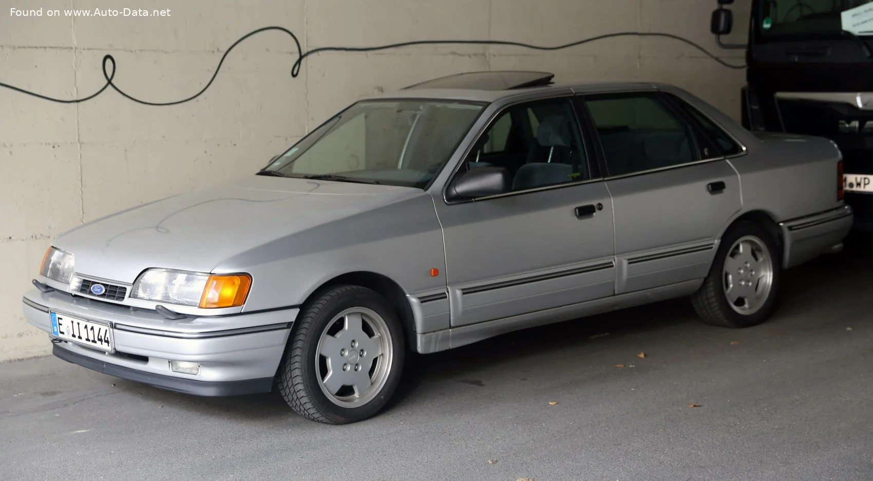 Ford Scorpio 1.8 (90 Hp)1985 - 1987 - 1