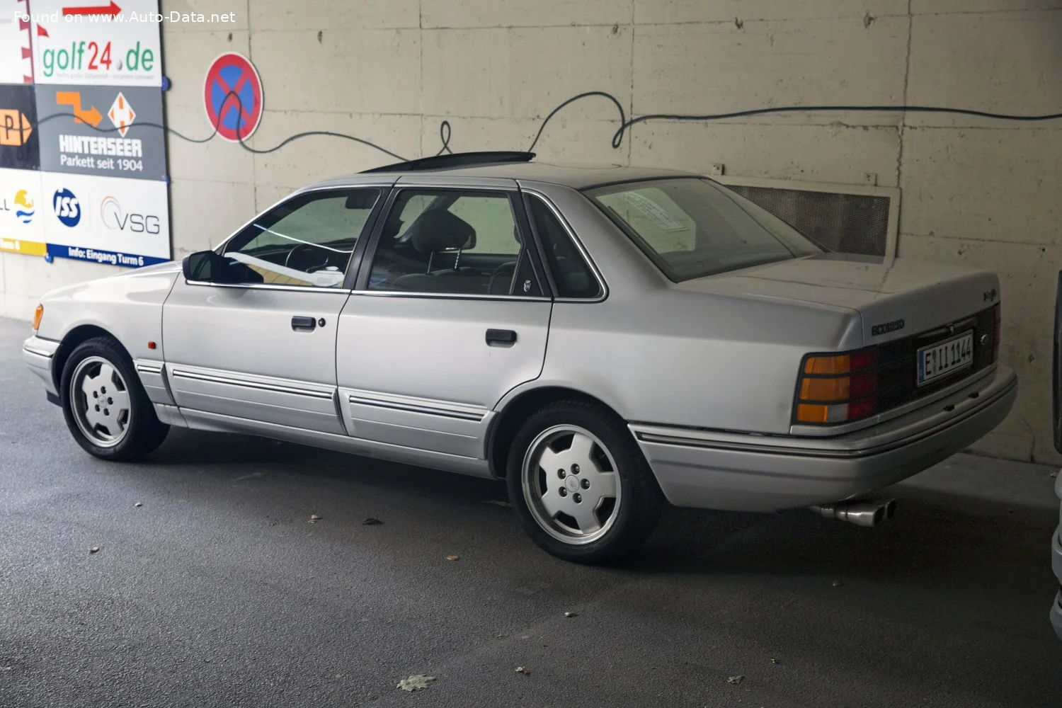 Ford Scorpio 1.8 (90 Hp)1985 - 1987 thumbnail 2