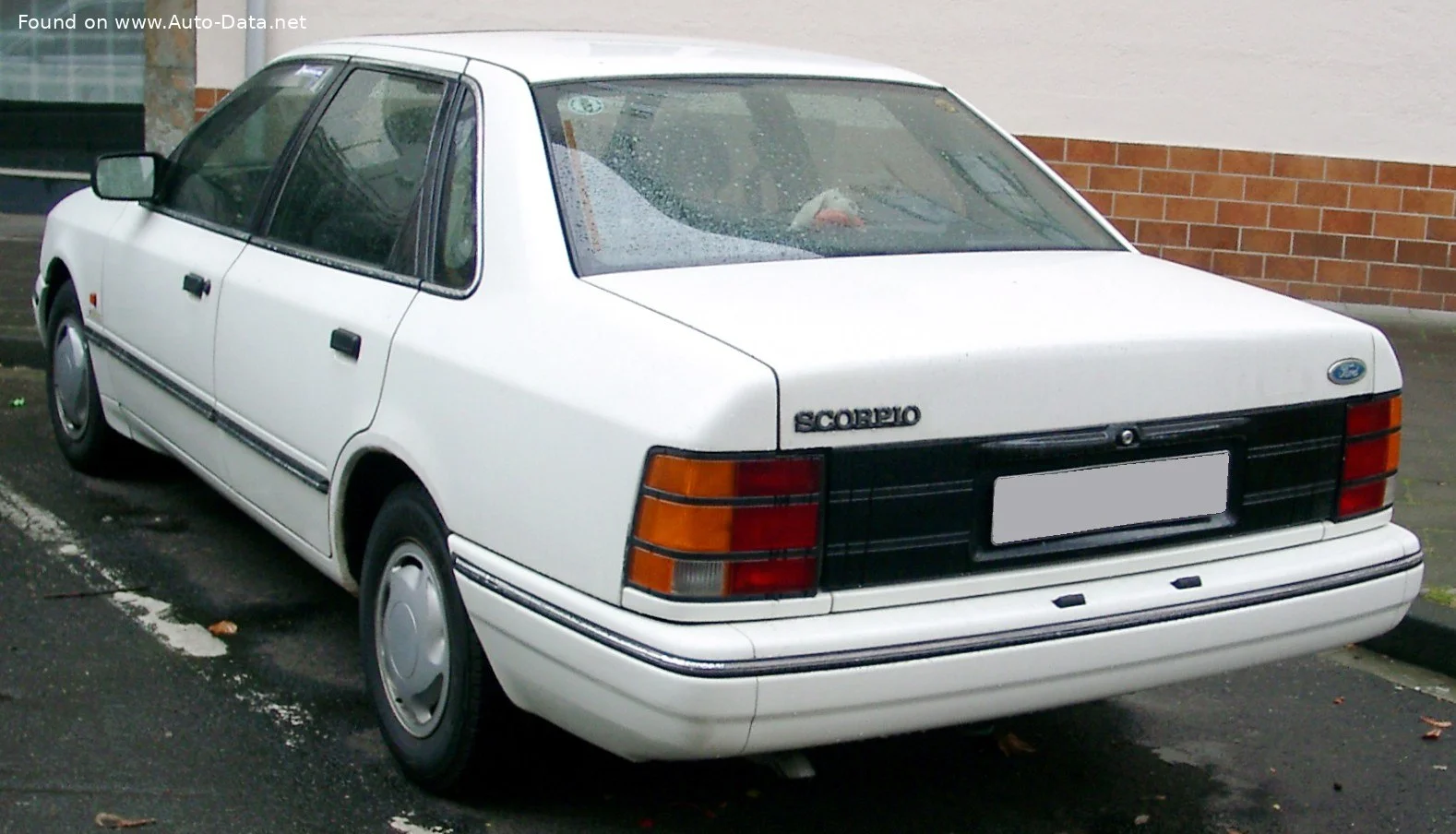 Ford Scorpio 1.8 (90 Hp)1985 - 1987 thumbnail 4