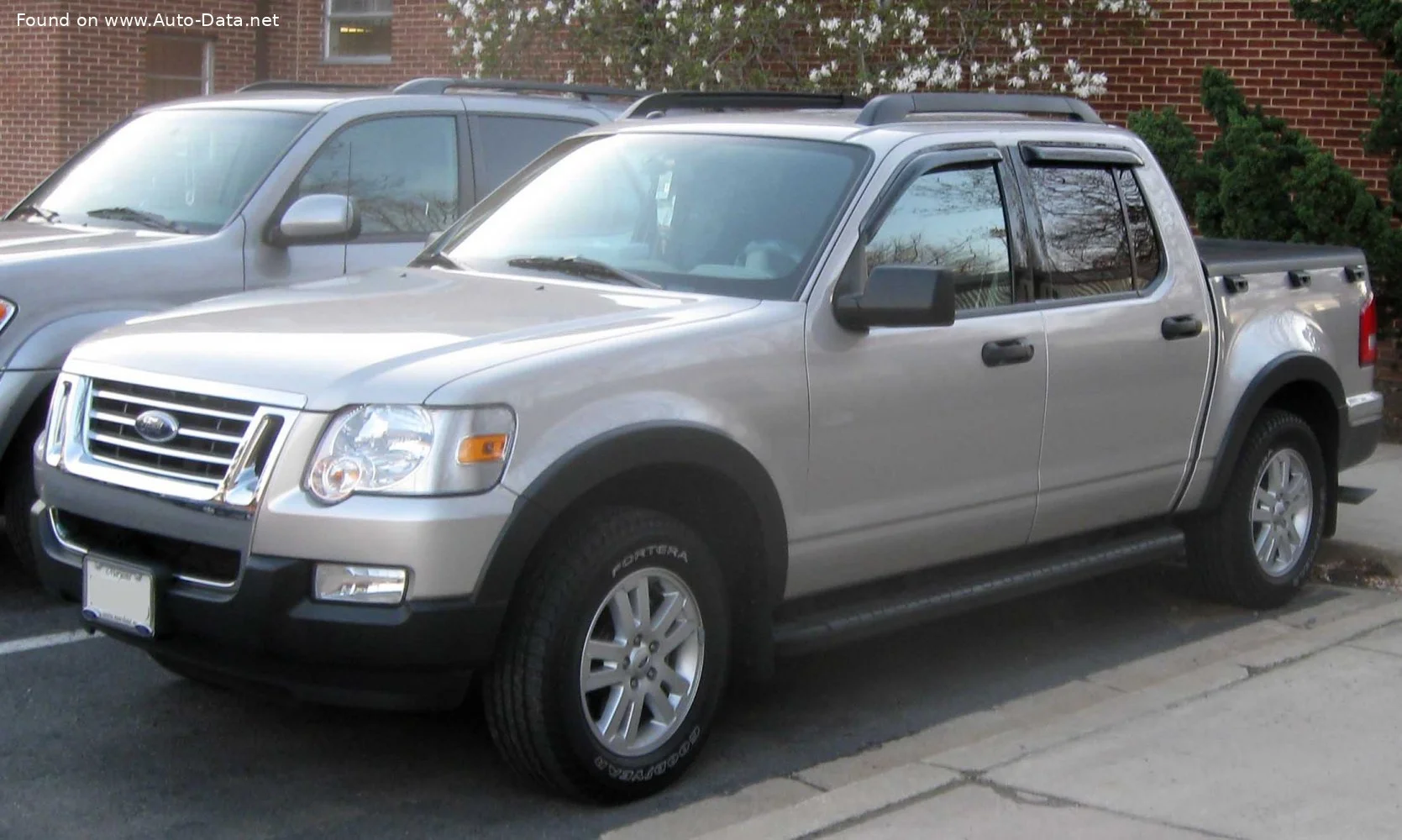 Ford Sport Trac 4.0 L V6 (210 Hp)2007 - 2010 thumbnail 3