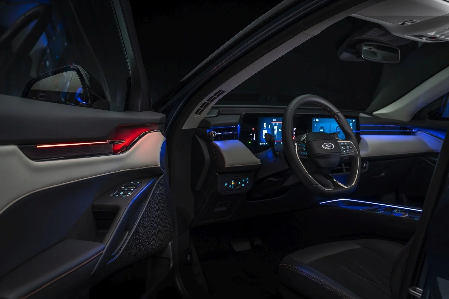 Ford Taurus 2.0L GTDI (232 Hp) Automatic2022 - thumbnail 6