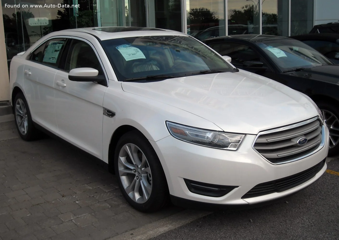 Ford Taurus 2.0 EcoBoost (240 Hp) Automatic2013 - 2019 thumbnail 2