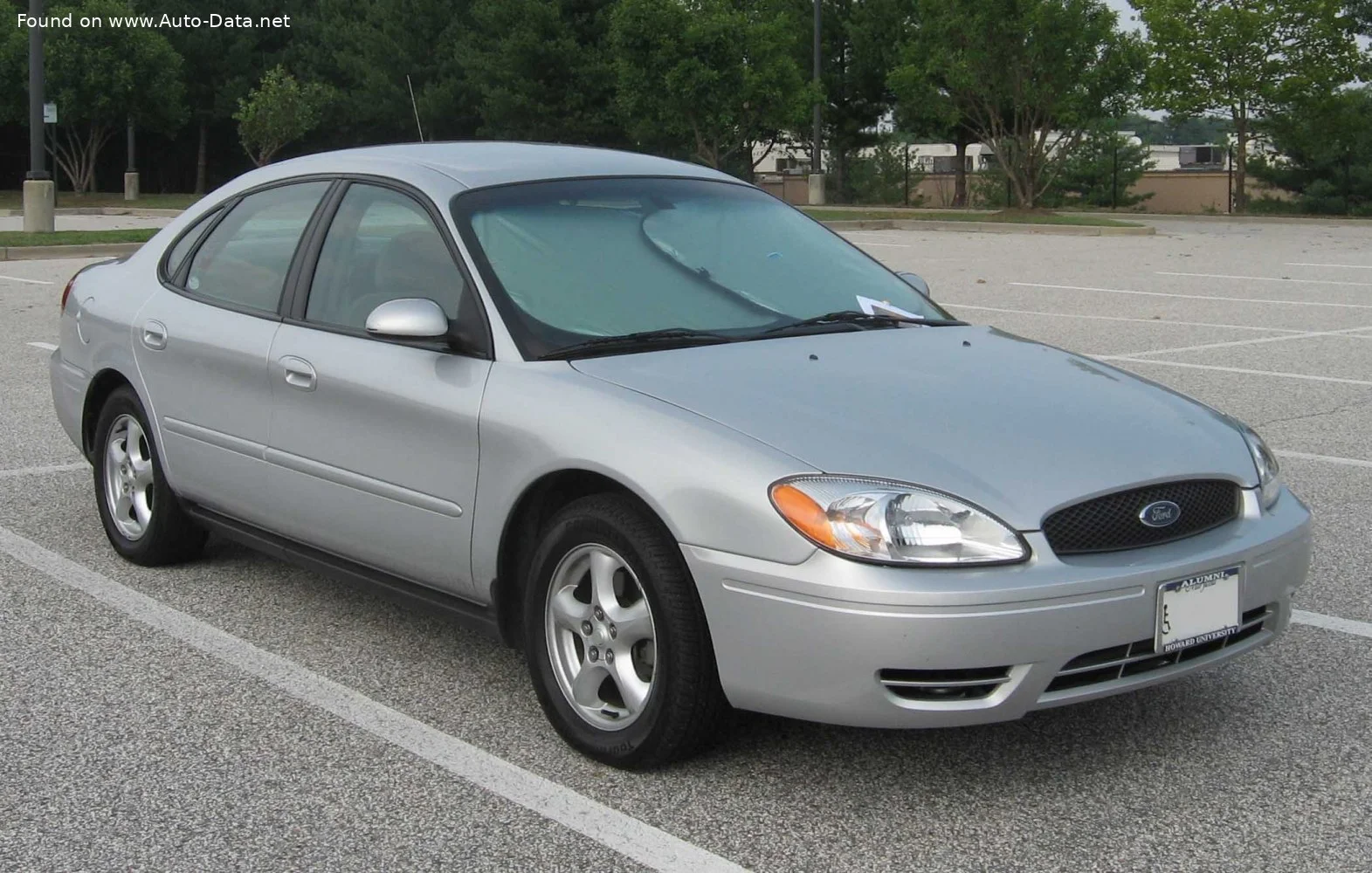 Ford Taurus 3.0 V6 (155 Hp) Automatic2000 - 2007 thumbnail 3
