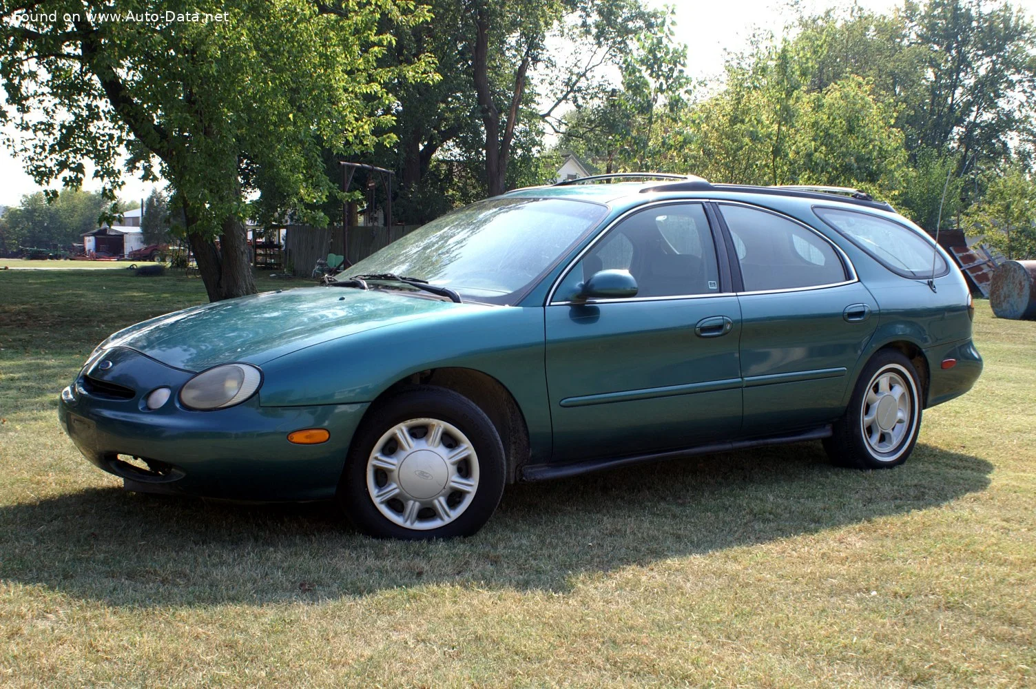 Ford Taurus 3.0 V6 (147 Hp) Automatic1995 - 1999 - 1