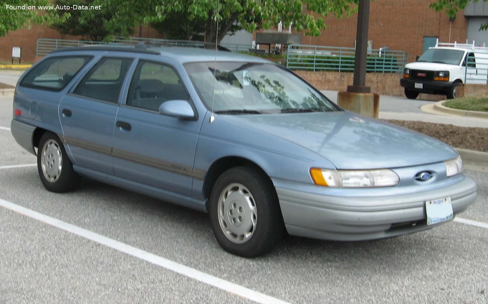 Ford Taurus 3.0 V6 (141 Hp) Automatic1992 - 1995 - 1