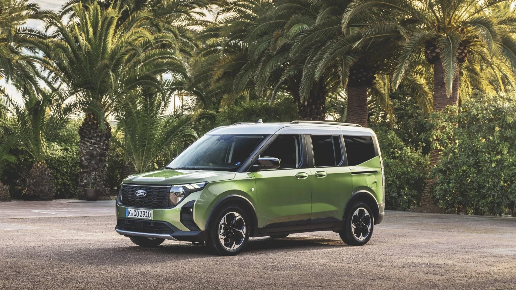 Ford Tourneo Courier 1.0 EcoBoost (125 Hp)2023 - - 1