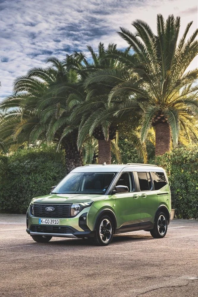 Ford Tourneo Courier 1.0 EcoBoost (125 Hp)2023 - thumbnail 2