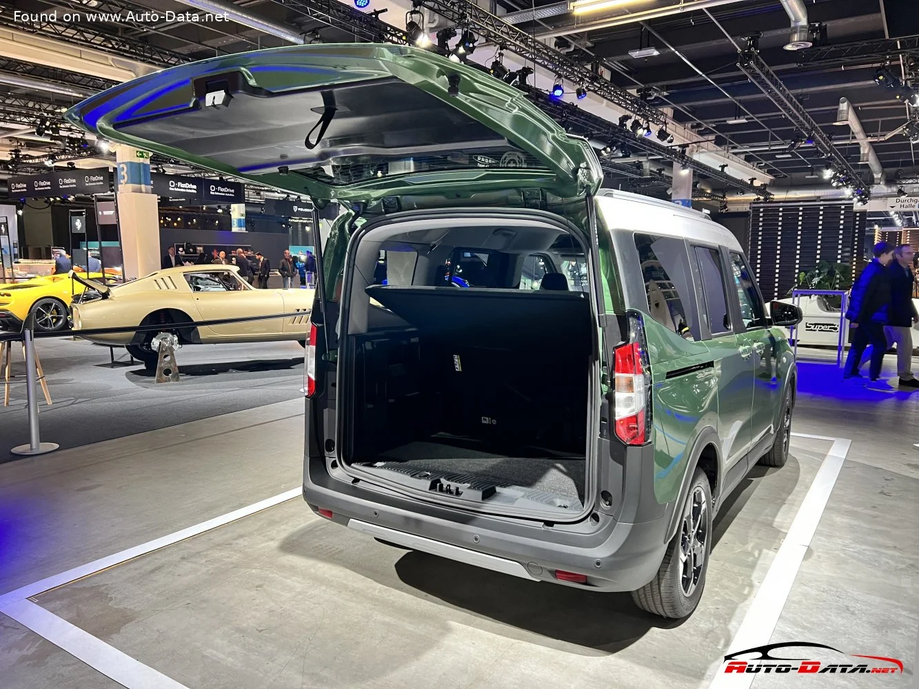 Ford Tourneo Courier 1.0 EcoBoost (125 Hp)2023 - thumbnail 15