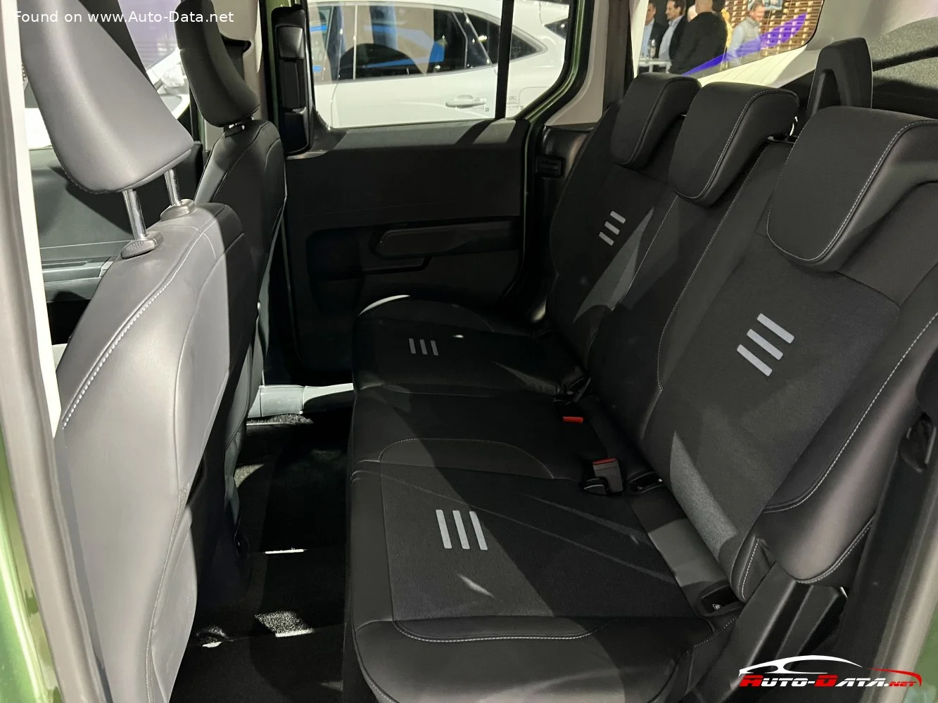 Ford Tourneo Courier 1.0 EcoBoost (125 Hp)2023 - thumbnail 18