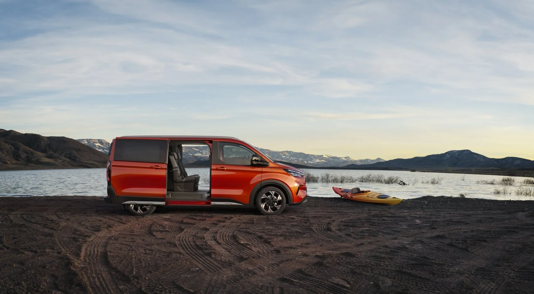 Ford Tourneo Custom 2.0 EcoBlue (136 Hp)2023 - thumbnail 6