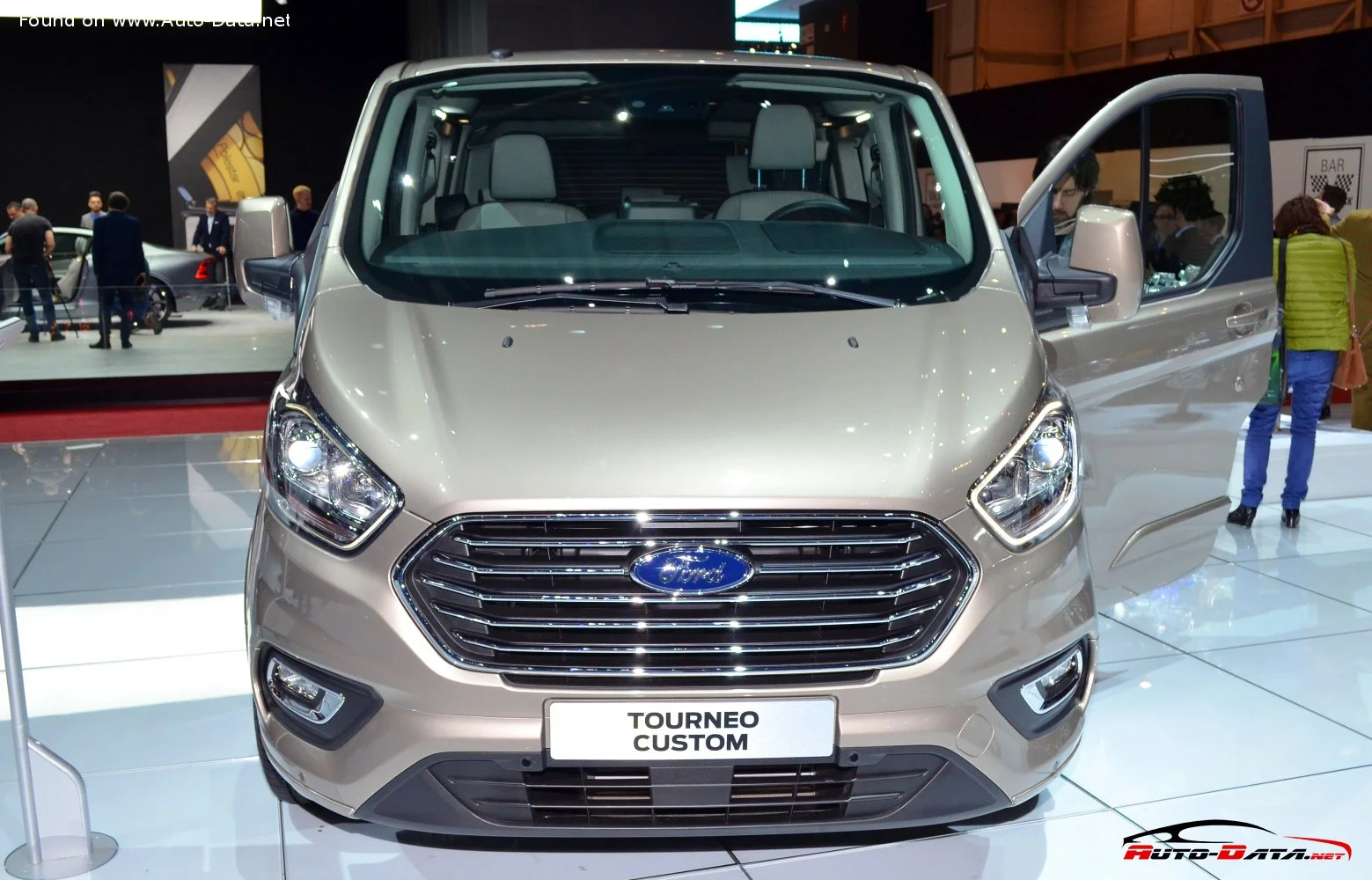 Ford Tourneo Custom 1.0 EcoBoost (126 Hp) Plug-in Hybrid Automatic2020 - 2023 - 1