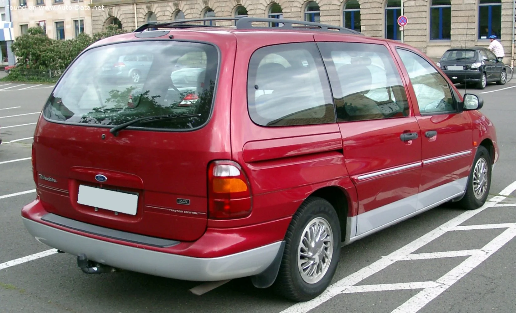 Ford Windstar Ford Windstar I (facelift 1996) thumbnail 2