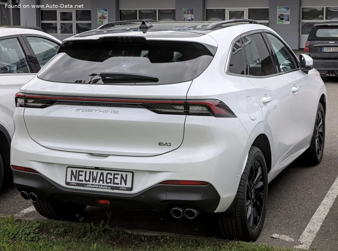 Forthing T5 EVO 1.5 TD (197 Hp) DCT2020 - thumbnail 2
