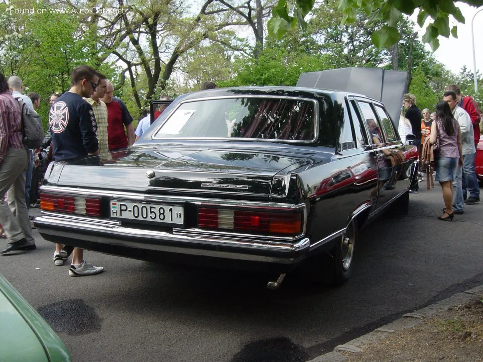 GAZ 14 5.5 V8 (220 Hp)1977 - 1989 thumbnail 2