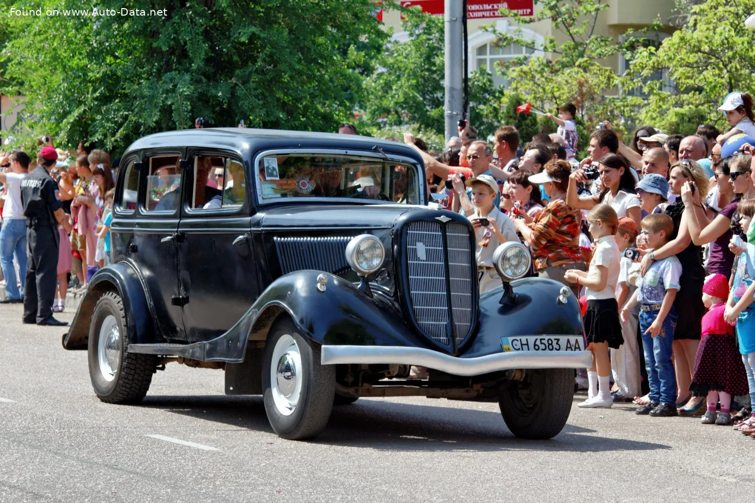 GAZ M1 GAZ M1 thumbnail 3