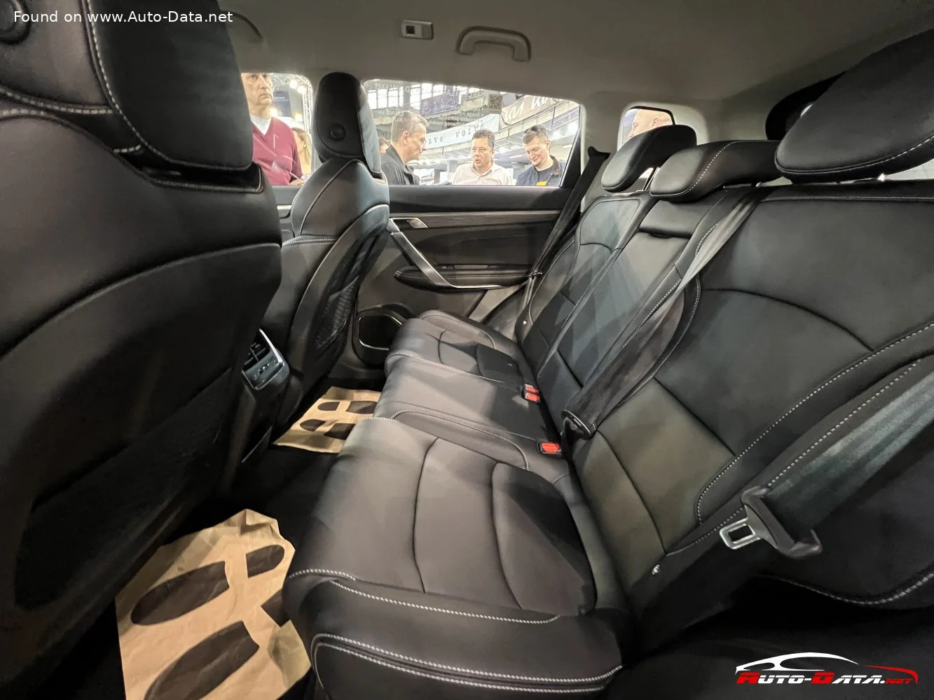 Geely Atlas Pro 1.5T (177 Hp) Automatic2021 - thumbnail 16