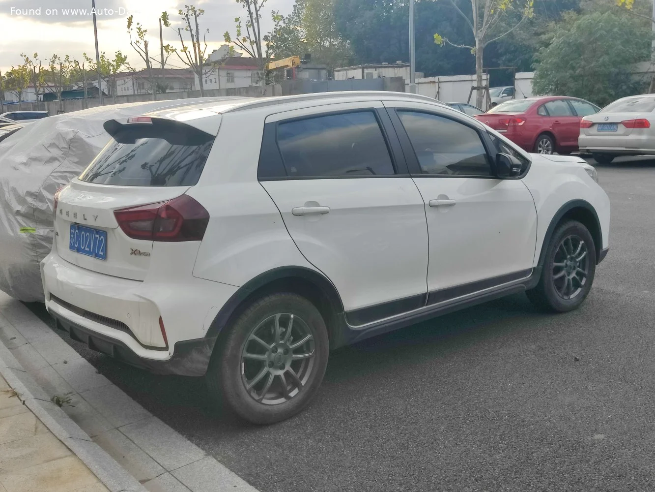 Geely X3 1.5L (109 Hp)2021 - thumbnail 2
