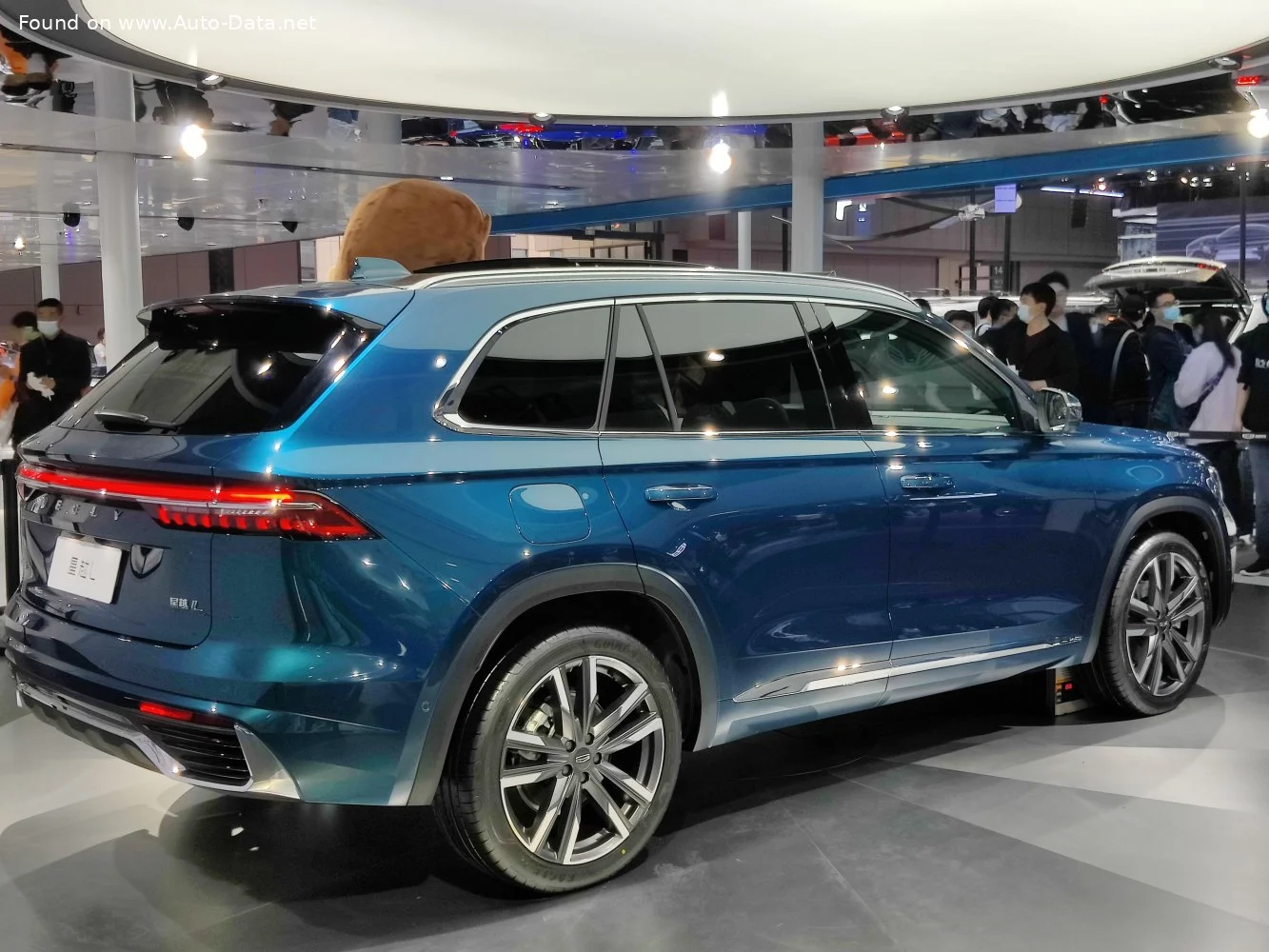 Geely Xingyue L 2.0T (218 Hp) DCT2021 - thumbnail 2